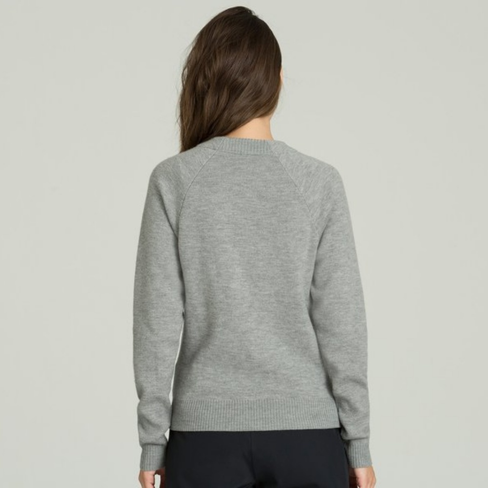 Sweater - Picture 5 of 8